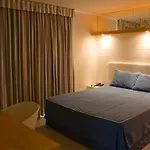 Promenade Paradiso All Suites